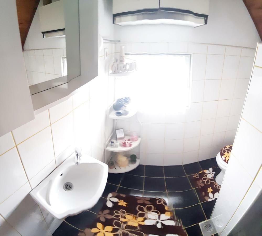 Apartman Nino Tounj Exterior photo